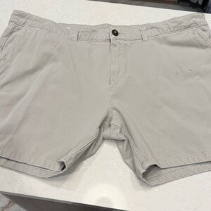 Mugsy Men's Gray Shorts
